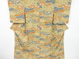 リサイクル　雲取りに鶴花古典柄小紋着物